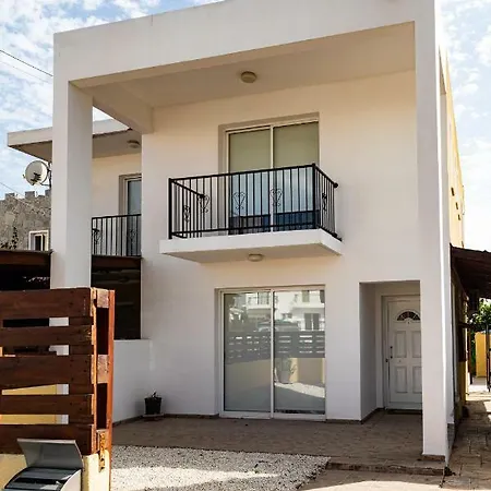 度假居 Nikoleta House Emba