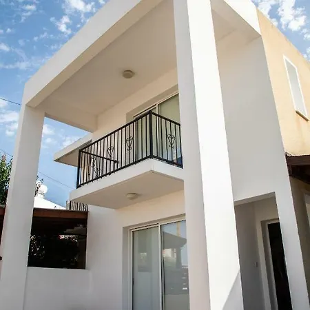 度假居 Nikoleta House